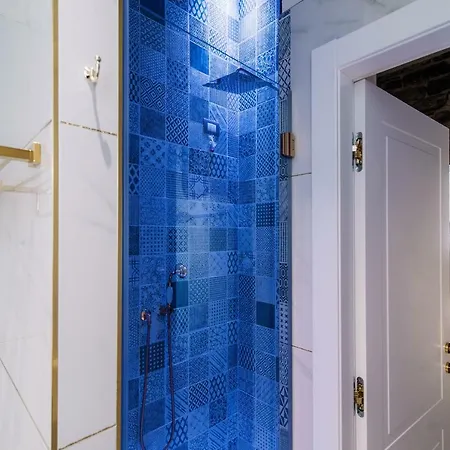 Apartment Antica Roma - The House Of Travelers
