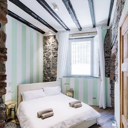 Antica Roma - The House Of Travelers